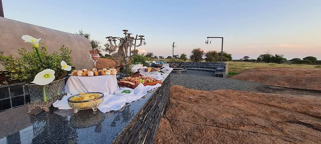 Swa-Zulu Game Lodge — bushveld, wildlife and lodge life